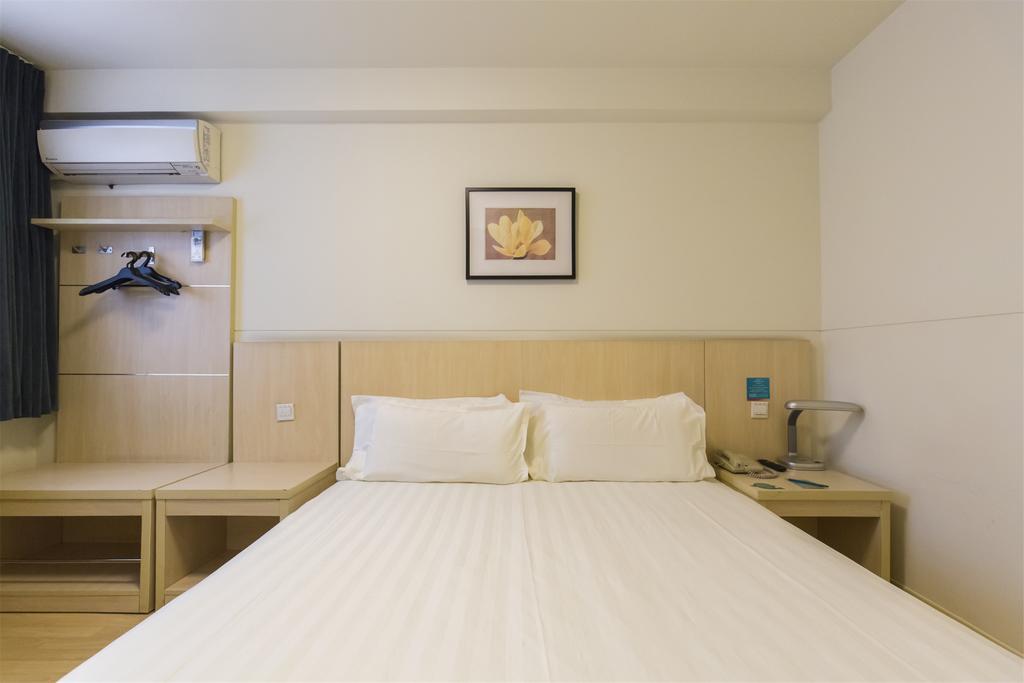 Jinjiang Inn - Jiangyin Chengjiang Middle Road Exterior photo